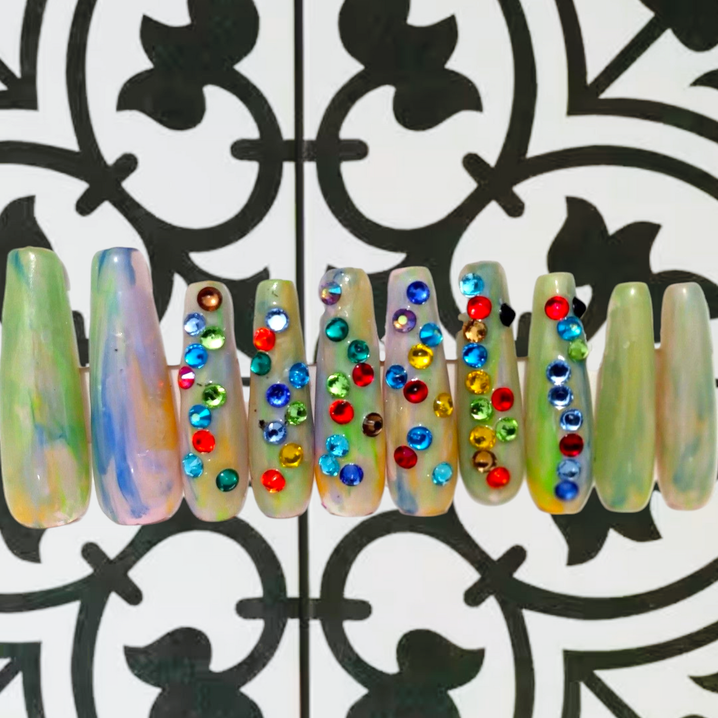 Royal Splash Press - On Nails