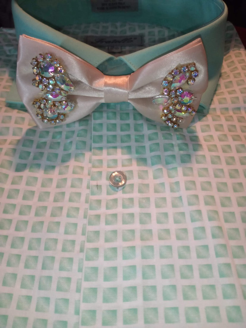 Ivory Royal Bowtie